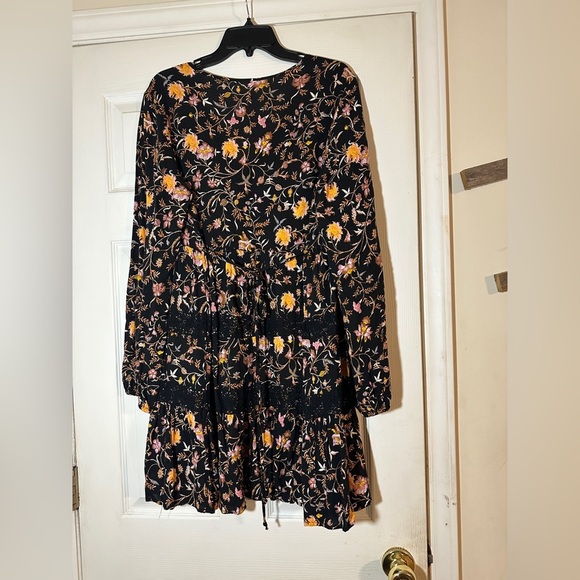 Xhilaration dress with tie in back, black with floral print and black lace. - Picture 2 of 6